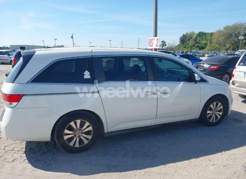 Photo 13 of 2014 Honda Odyssey EX-L (VIN 5FNRL5H69EB093470)