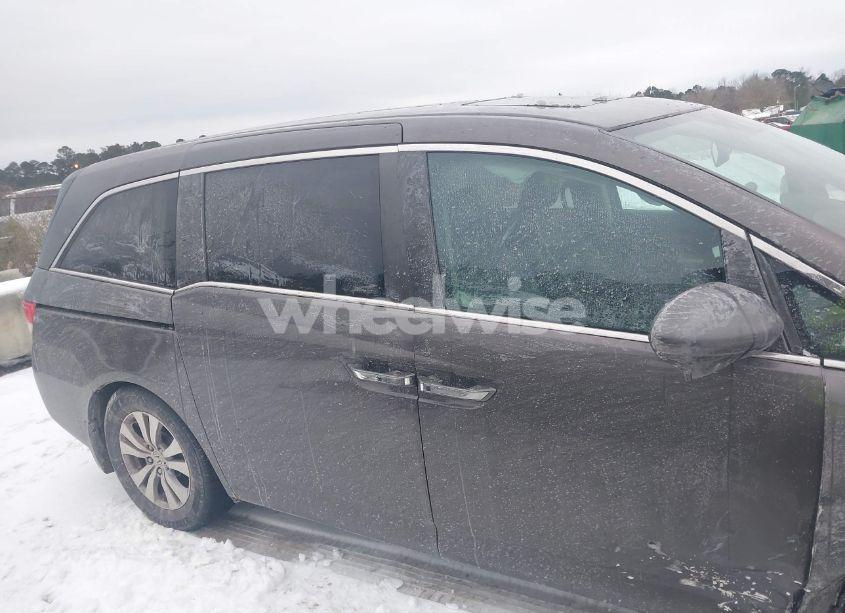 Photo 13 of 2014 Honda Odyssey EX-L (VIN 5FNRL5H69EB097843)