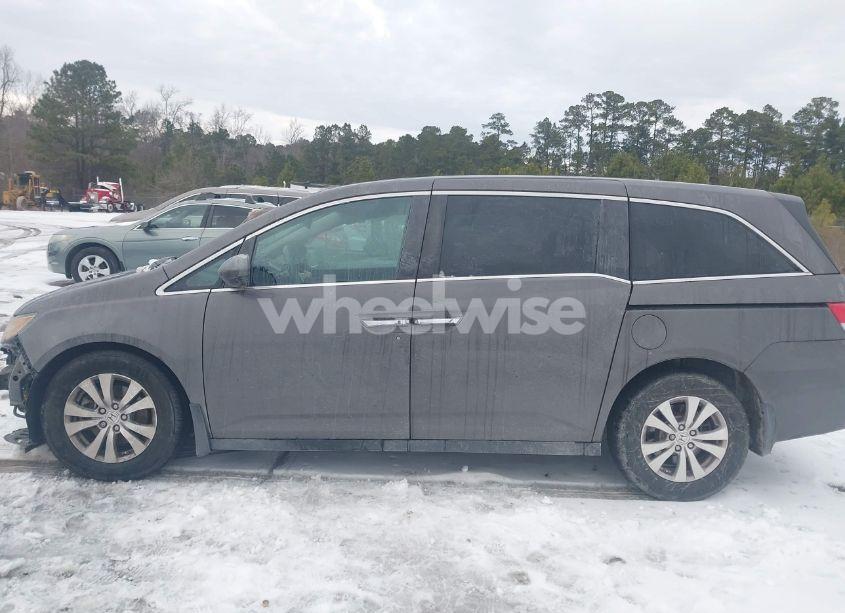 Photo 14 of 2014 Honda Odyssey EX-L (VIN 5FNRL5H69EB097843)