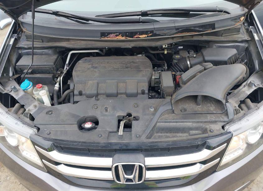 Photo 10 of 2014 Honda Odyssey EX-L (VIN 5FNRL5H69EB123213)