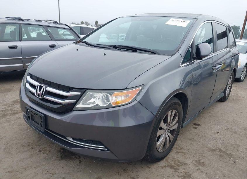 Photo 2 of 2014 Honda Odyssey EX-L (VIN 5FNRL5H69EB123213)