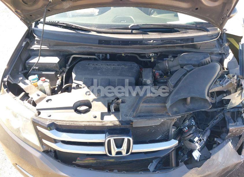 Photo 10 of 2015 Honda Odyssey EXL (VIN 5FNRL5H69FB010542)