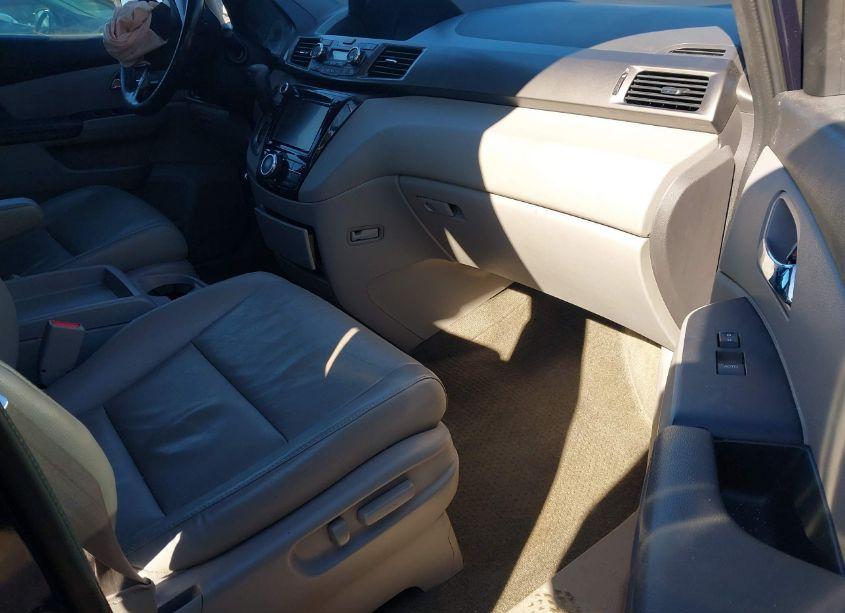 Photo 5 of 2015 Honda Odyssey EX-L (VIN 5FNRL5H69FB017426)