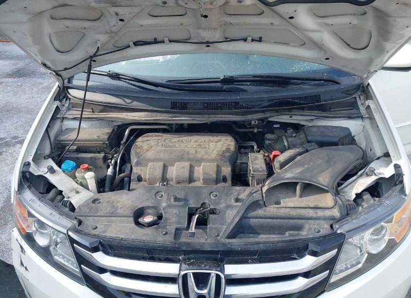 Photo 10 of 2015 Honda Odyssey EX-L (VIN 5FNRL5H69FB020455)