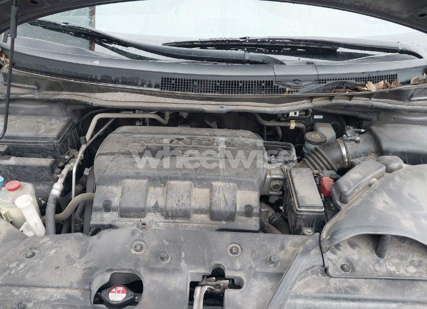 Photo 10 of 2015 Honda Odyssey EX-L (VIN 5FNRL5H69FB030452)