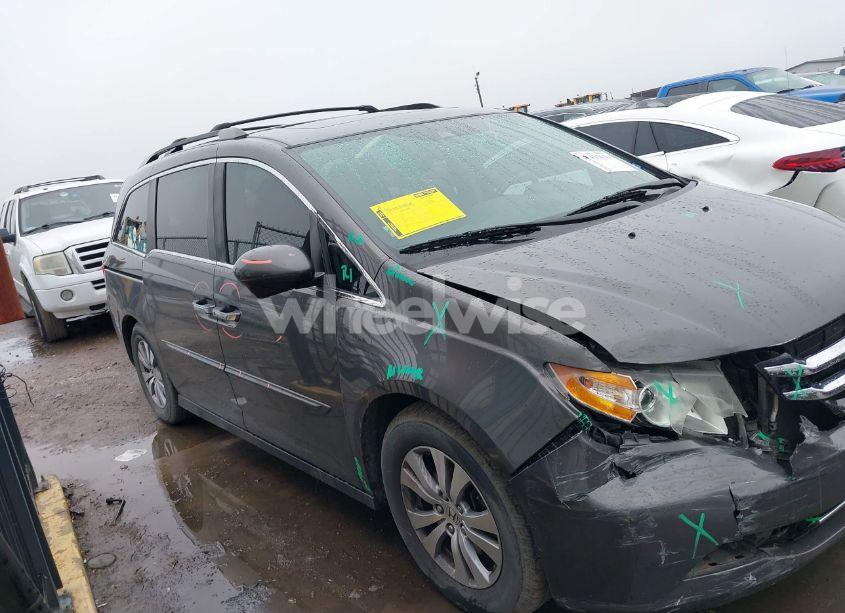 Photo 13 of 2015 Honda Odyssey EX-L (VIN 5FNRL5H69FB030452)