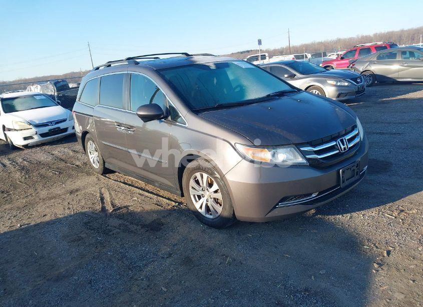 2015 Honda Odyssey EX-L (VIN 5FNRL5H69FB041936) main photo