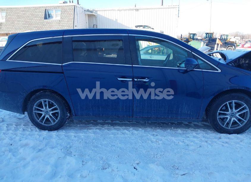 Photo 13 of 2015 Honda Odyssey EX-L (VIN 5FNRL5H69FB048403)