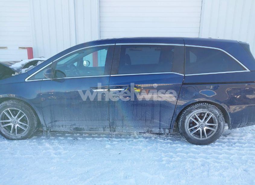 Photo 14 of 2015 Honda Odyssey EX-L (VIN 5FNRL5H69FB048403)