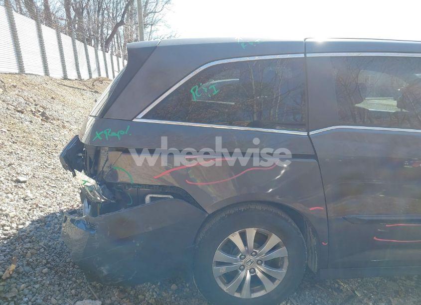Photo 18 of 2015 Honda Odyssey EX-L (VIN 5FNRL5H69FB115307)