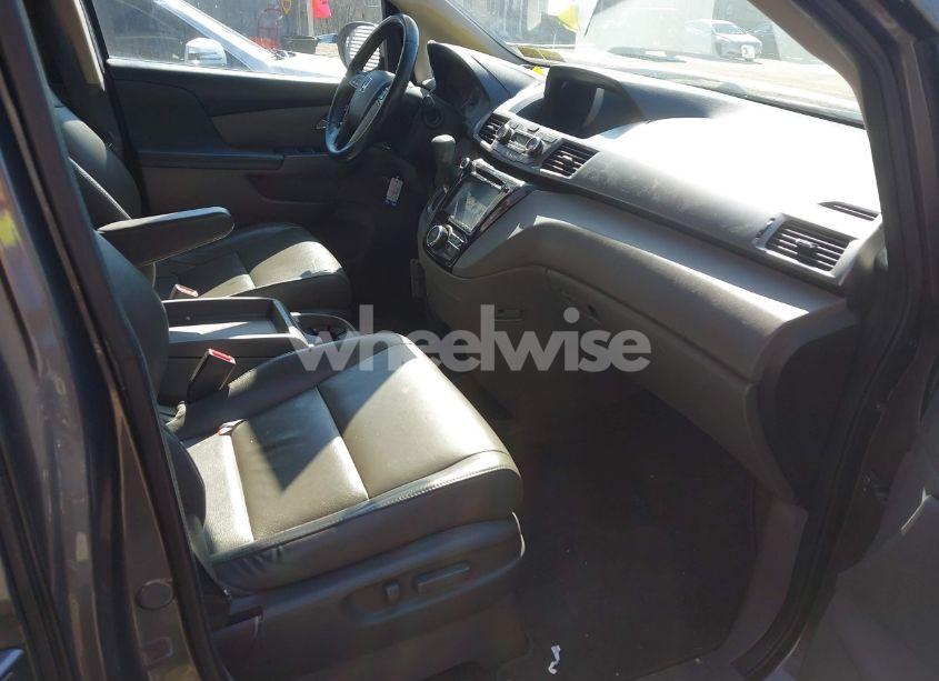 Photo 5 of 2015 Honda Odyssey EX-L (VIN 5FNRL5H69FB115307)