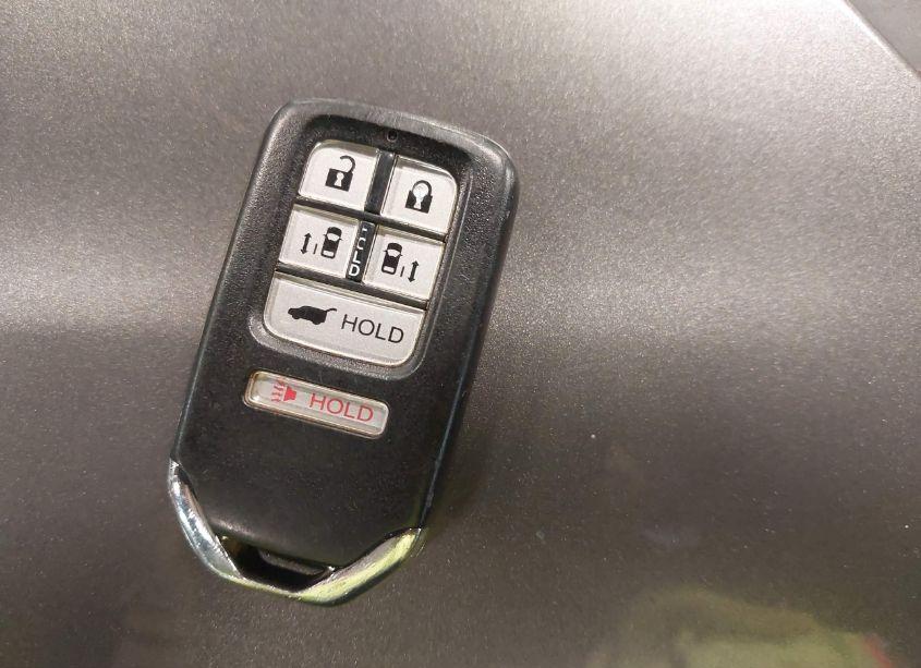 Photo 11 of 2015 Honda Odyssey EX-L (VIN 5FNRL5H69FB128798)