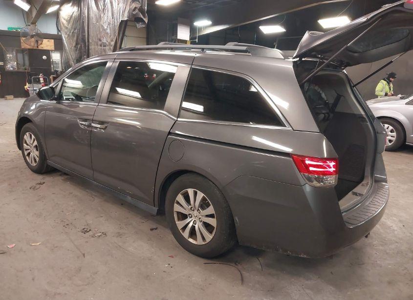 Photo 3 of 2015 Honda Odyssey EX-L (VIN 5FNRL5H69FB128798)