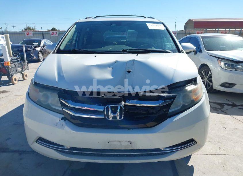 Photo 12 of 2016 Honda Odyssey EX-L (VIN 5FNRL5H69GB007917)