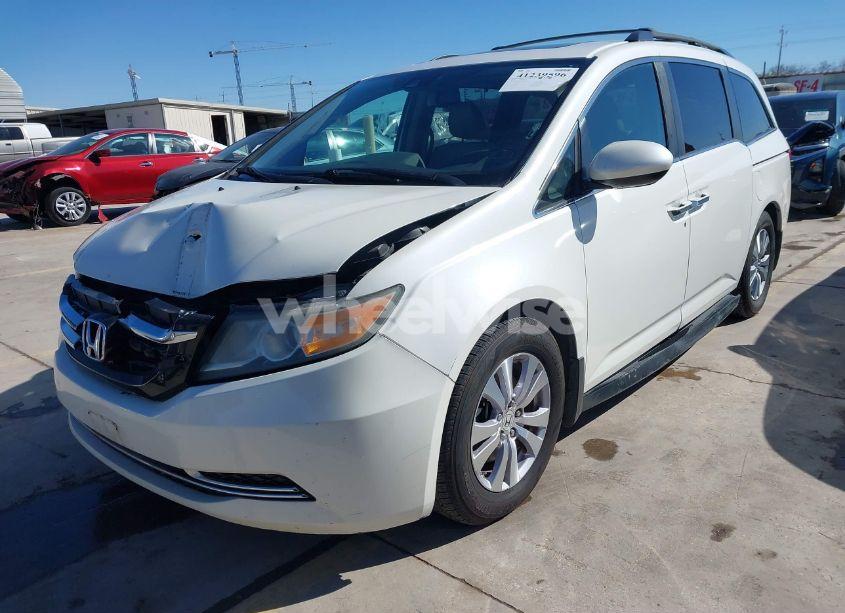 Photo 2 of 2016 Honda Odyssey EX-L (VIN 5FNRL5H69GB007917)
