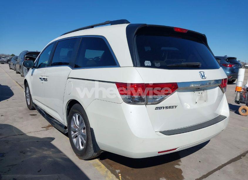 Photo 3 of 2016 Honda Odyssey EX-L (VIN 5FNRL5H69GB007917)