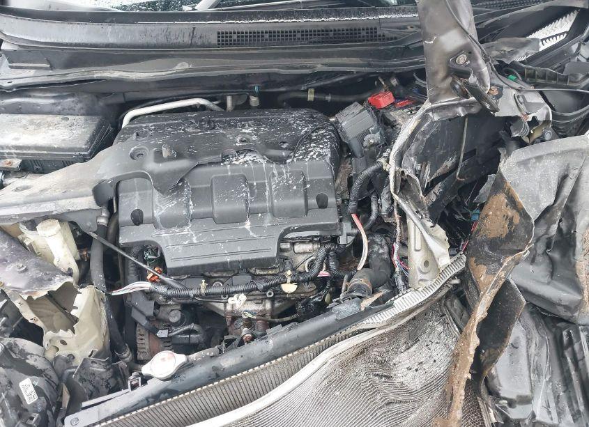 Photo 10 of 2016 Honda Odyssey EX-L (VIN 5FNRL5H69GB017136)