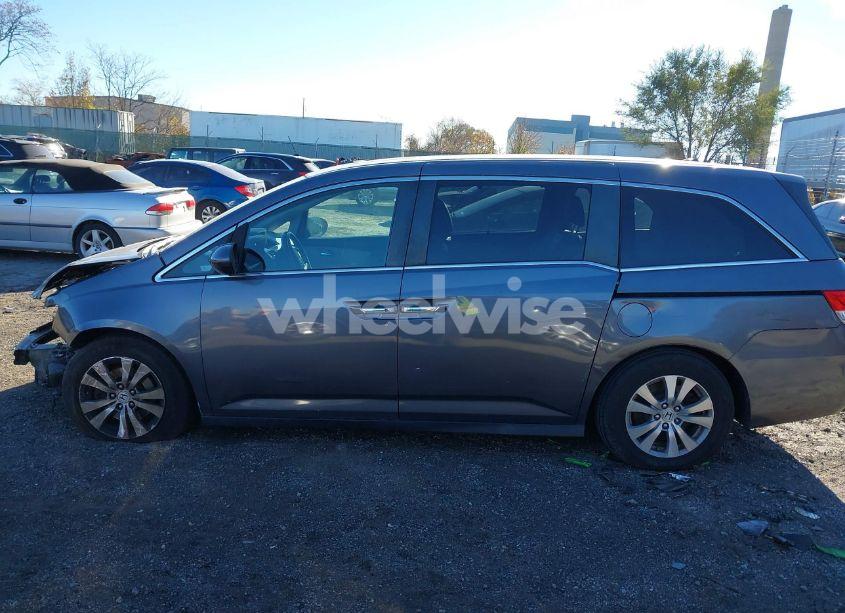 Photo 15 of 2016 Honda Odyssey EX-L (VIN 5FNRL5H69GB046667)