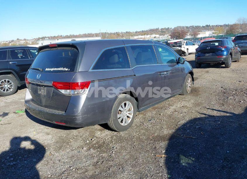 Photo 4 of 2016 Honda Odyssey EX-L (VIN 5FNRL5H69GB046667)