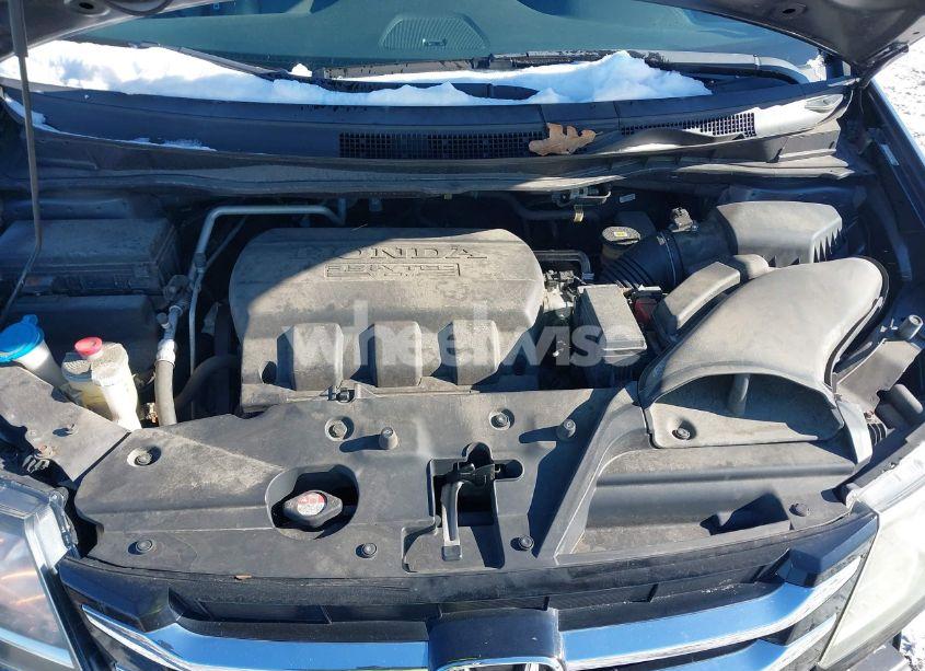 Photo 10 of 2016 Honda Odyssey EX-L (VIN 5FNRL5H69GB050640)