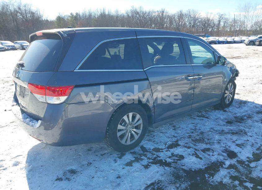 Photo 4 of 2016 Honda Odyssey EX-L (VIN 5FNRL5H69GB050640)