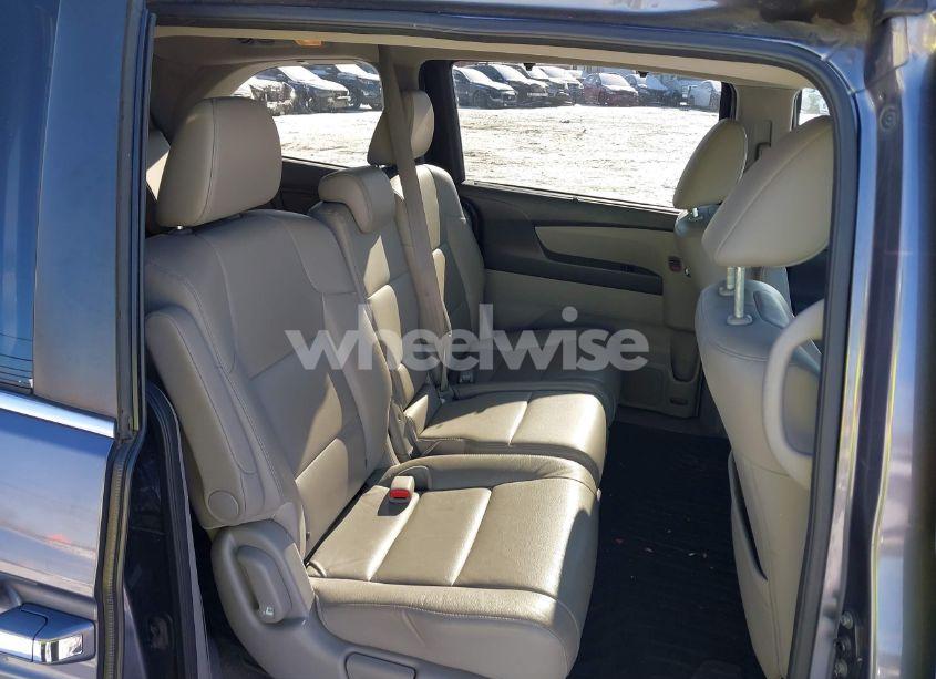 Photo 8 of 2016 Honda Odyssey EX-L (VIN 5FNRL5H69GB050640)