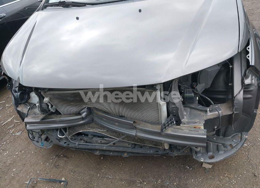 Photo 6 of 2016 Honda Odyssey EX-L (VIN 5FNRL5H69GB051271)