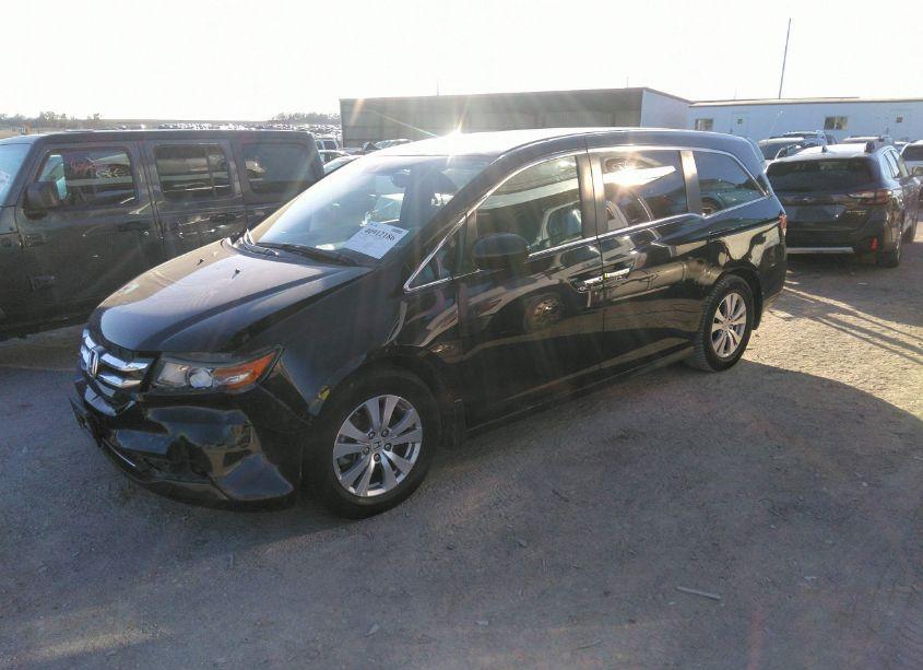 Photo 2 of 2016 Honda Odyssey EX-L (VIN 5FNRL5H69GB058236)