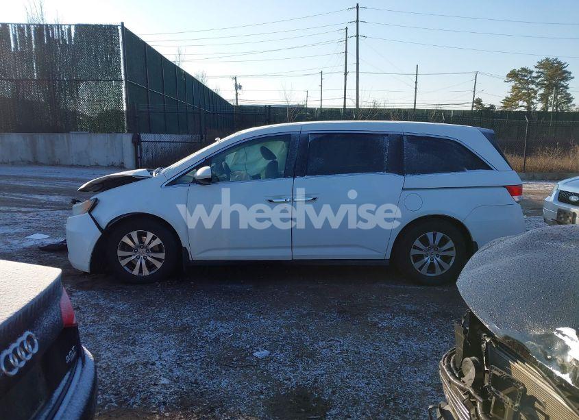 Photo 14 of 2016 Honda Odyssey EX-L (VIN 5FNRL5H69GB059273)