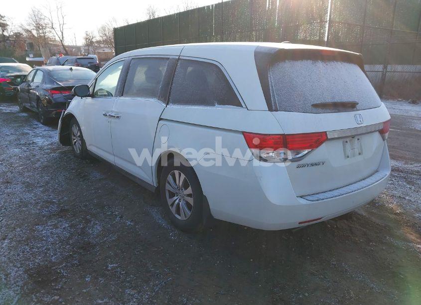 Photo 3 of 2016 Honda Odyssey EX-L (VIN 5FNRL5H69GB059273)