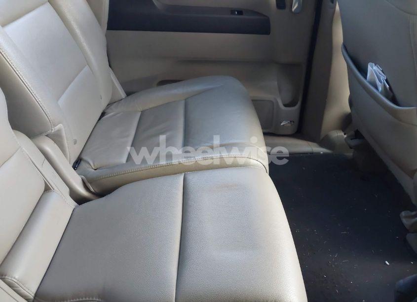 Photo 8 of 2016 Honda Odyssey EX-L (VIN 5FNRL5H69GB059273)