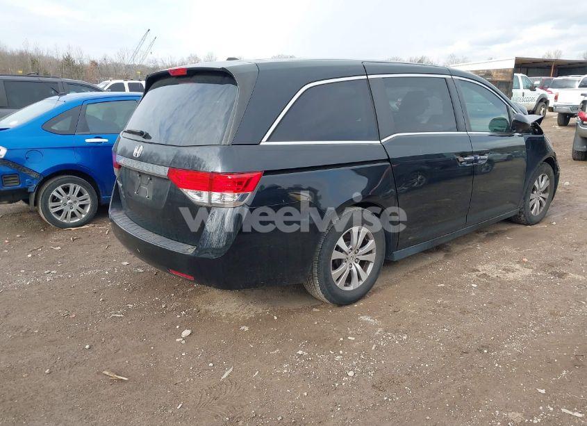 Photo 4 of 2016 Honda Odyssey EX-L (VIN 5FNRL5H69GB071732)