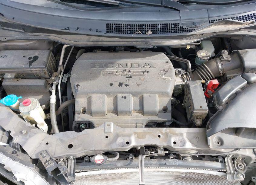 Photo 10 of 2016 Honda Odyssey EX-L (VIN 5FNRL5H69GB084576)