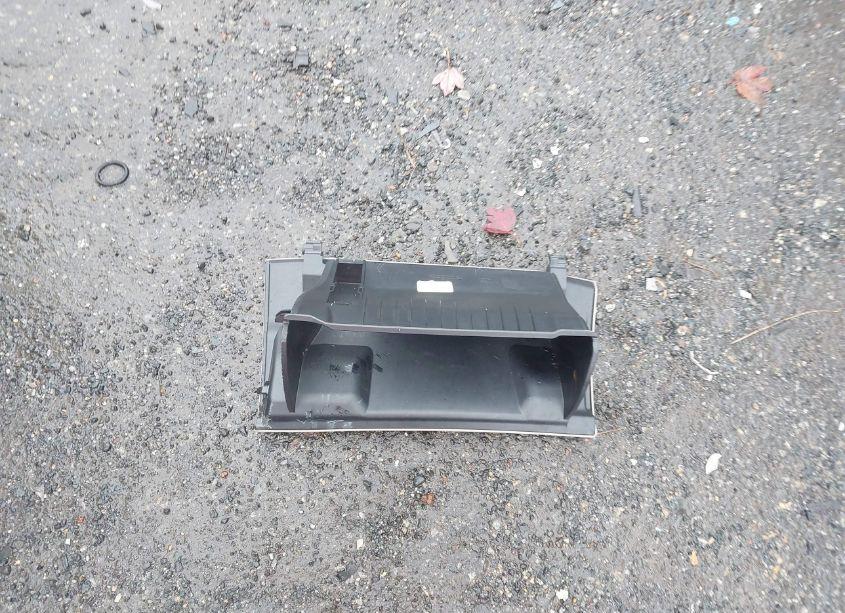 Photo 12 of 2016 Honda Odyssey EX-L (VIN 5FNRL5H69GB094573)