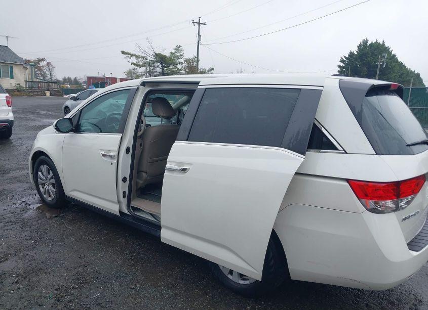 Photo 3 of 2016 Honda Odyssey EX-L (VIN 5FNRL5H69GB094573)