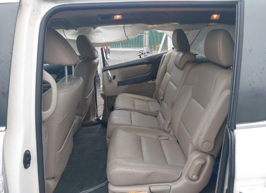 Photo 8 of 2016 Honda Odyssey EX-L (VIN 5FNRL5H69GB094573)