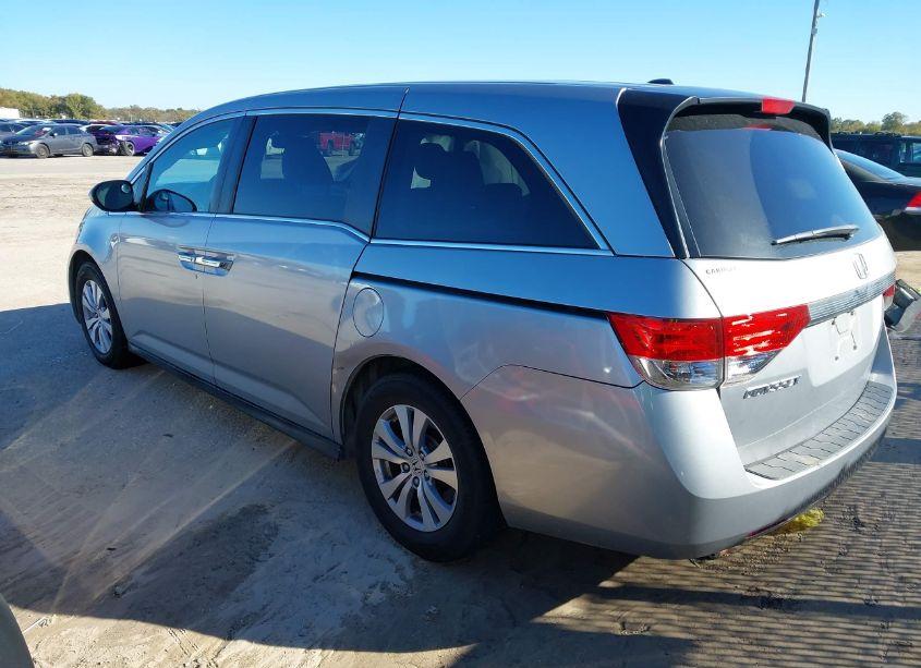 Photo 3 of 2016 Honda Odyssey EX-L (VIN 5FNRL5H69GB110979)