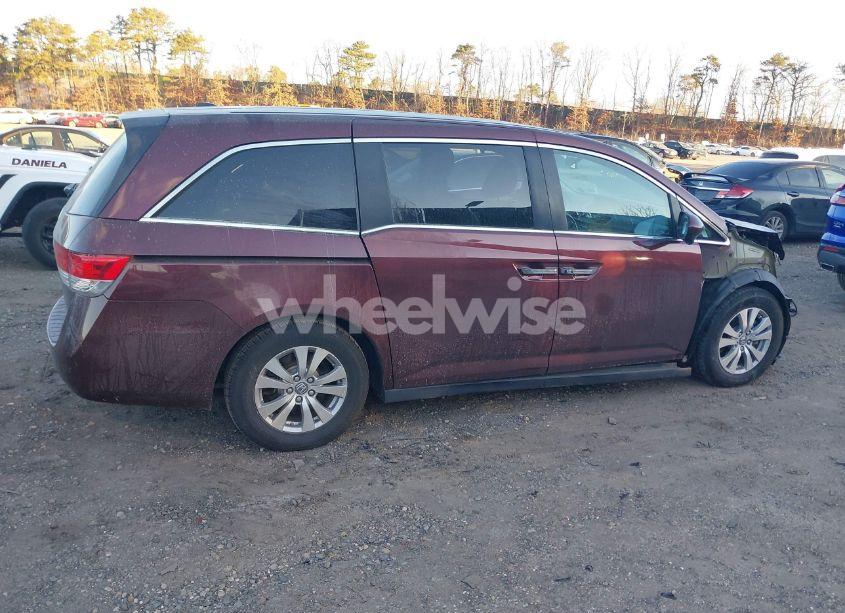 Photo 13 of 2016 Honda Odyssey EX-L (VIN 5FNRL5H69GB124686)