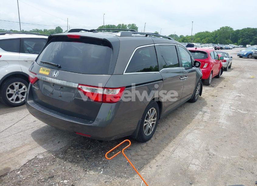 Photo 4 of 2011 Honda Odyssey EX-L (VIN 5FNRL5H6XBB017476)