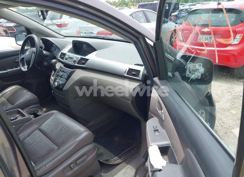 Photo 5 of 2011 Honda Odyssey EX-L (VIN 5FNRL5H6XBB017476)