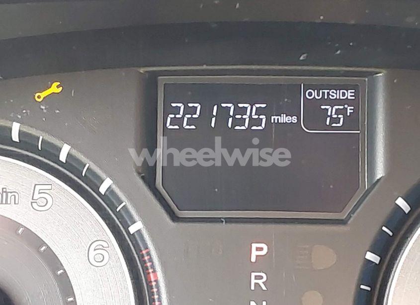 Photo 15 of 2011 Honda Odyssey EX-L (VIN 5FNRL5H6XBB053927)