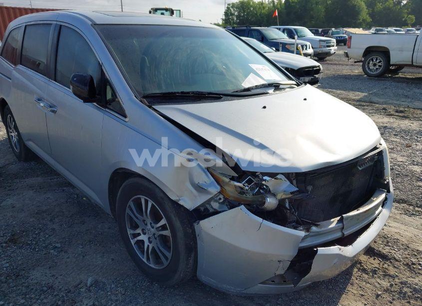 Photo 6 of 2011 Honda Odyssey EX-L (VIN 5FNRL5H6XBB053927)