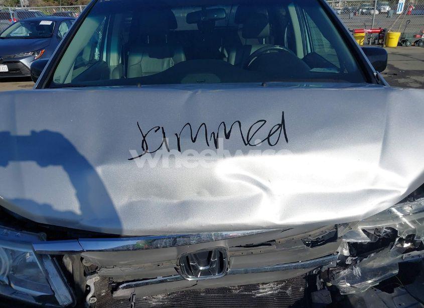 Photo 10 of 2011 Honda Odyssey EX-L (VIN 5FNRL5H6XBB057556)