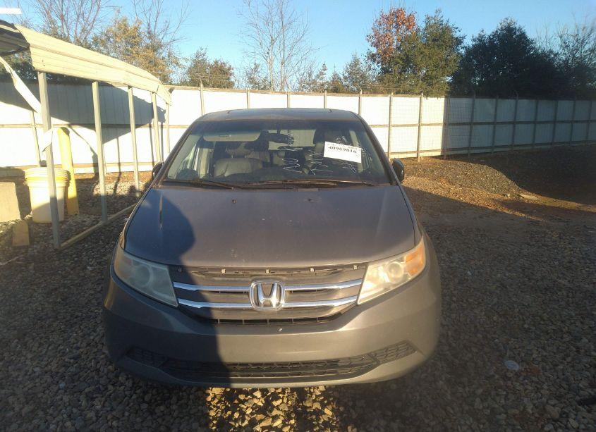 Photo 11 of 2011 Honda Odyssey EX-L (VIN 5FNRL5H6XBB072543)