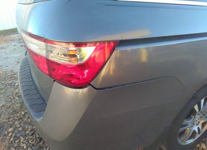 Photo 5 of 2011 Honda Odyssey EX-L (VIN 5FNRL5H6XBB072543)