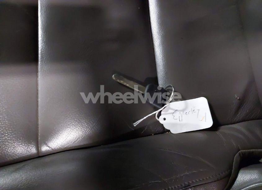 Photo 11 of 2011 Honda Odyssey EX-L (VIN 5FNRL5H6XBB073076)