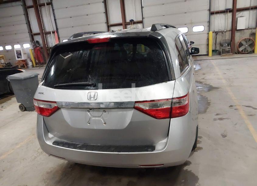 Photo 17 of 2011 Honda Odyssey EX-L (VIN 5FNRL5H6XBB073076)