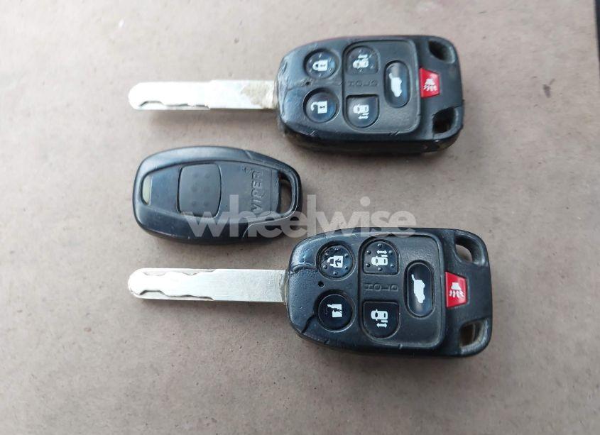 Photo 11 of 2011 Honda Odyssey EX-L (VIN 5FNRL5H6XBB082439)