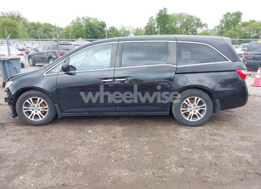 Photo 14 of 2011 Honda Odyssey EX-L (VIN 5FNRL5H6XBB082439)