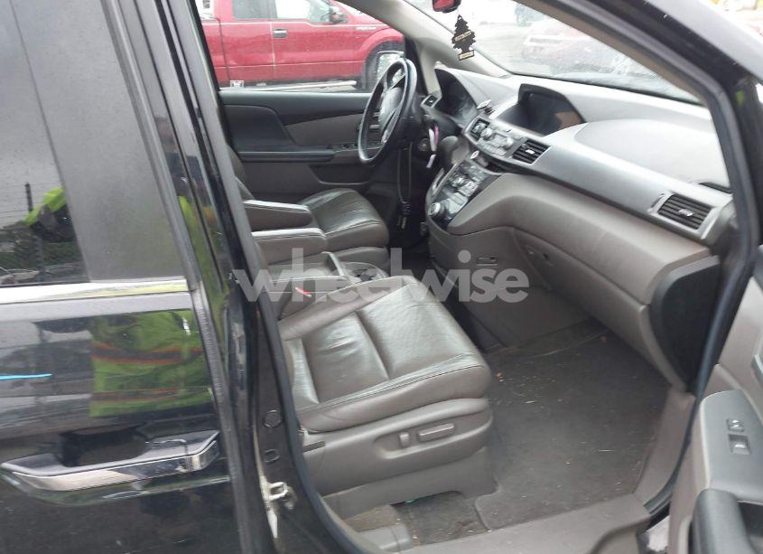 Photo 5 of 2011 Honda Odyssey EX-L (VIN 5FNRL5H6XBB082439)